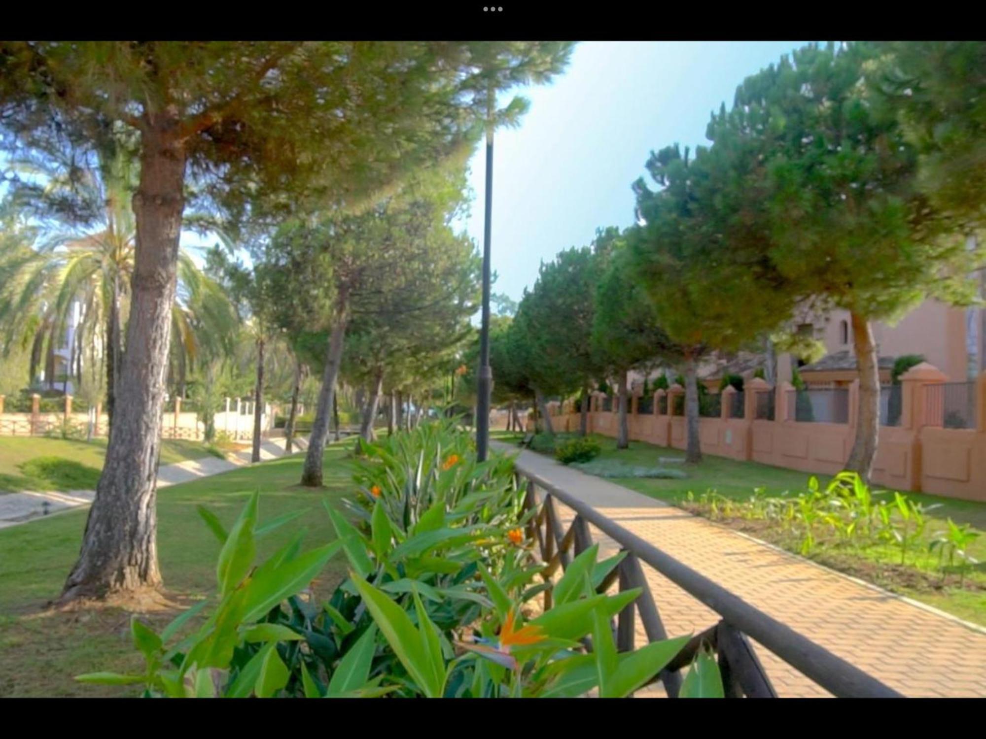 Hacienda Del Sol Beachside And Golf Apt Marbella Puerto Banus エステポナ エクステリア 写真