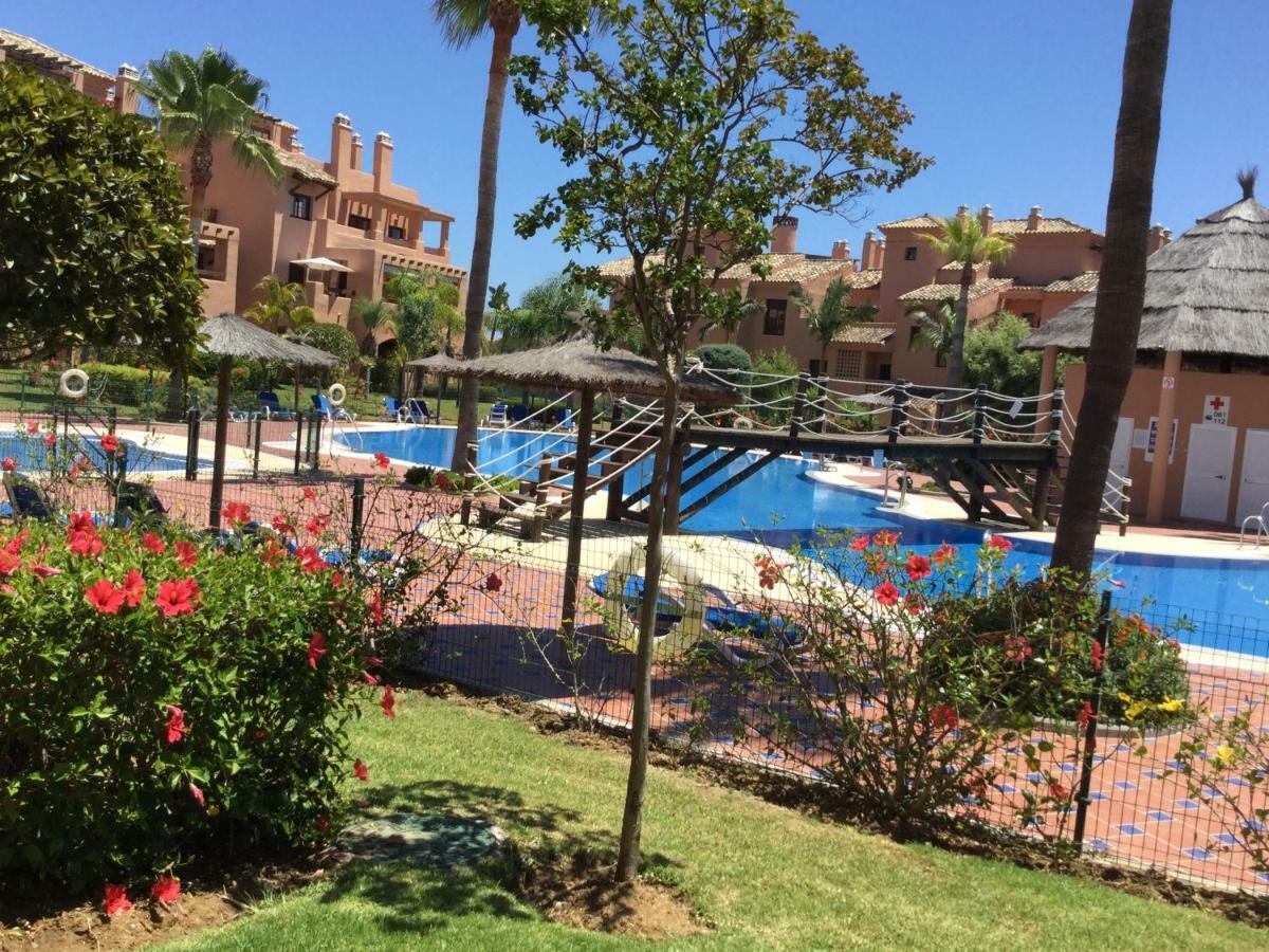 エステポナHacienda Del Sol Beachside And Golf Apt Marbella Puerto Banusアパートメント エクステリア 写真